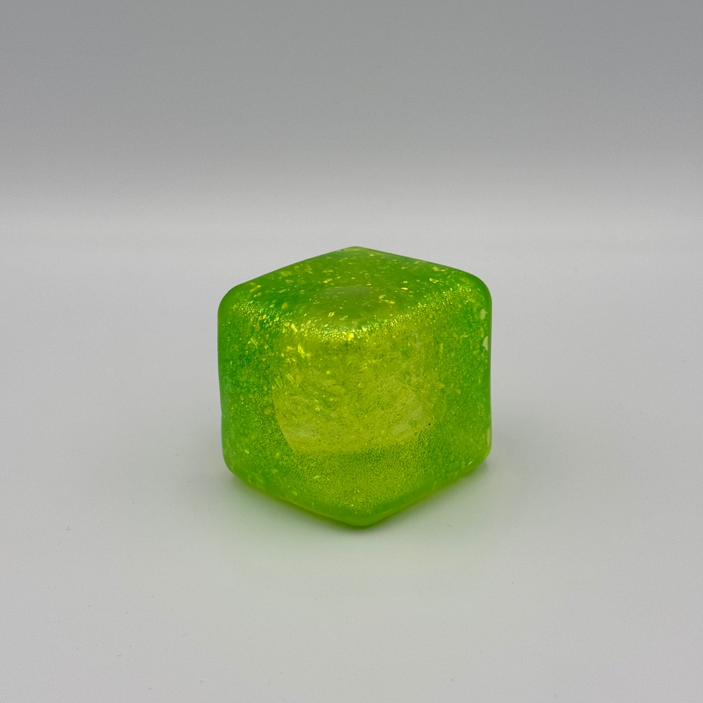 Maltose Glitter Cube - Anti Stress Ball - Slow Rise