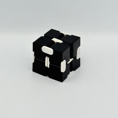 Infinite Magic Cube