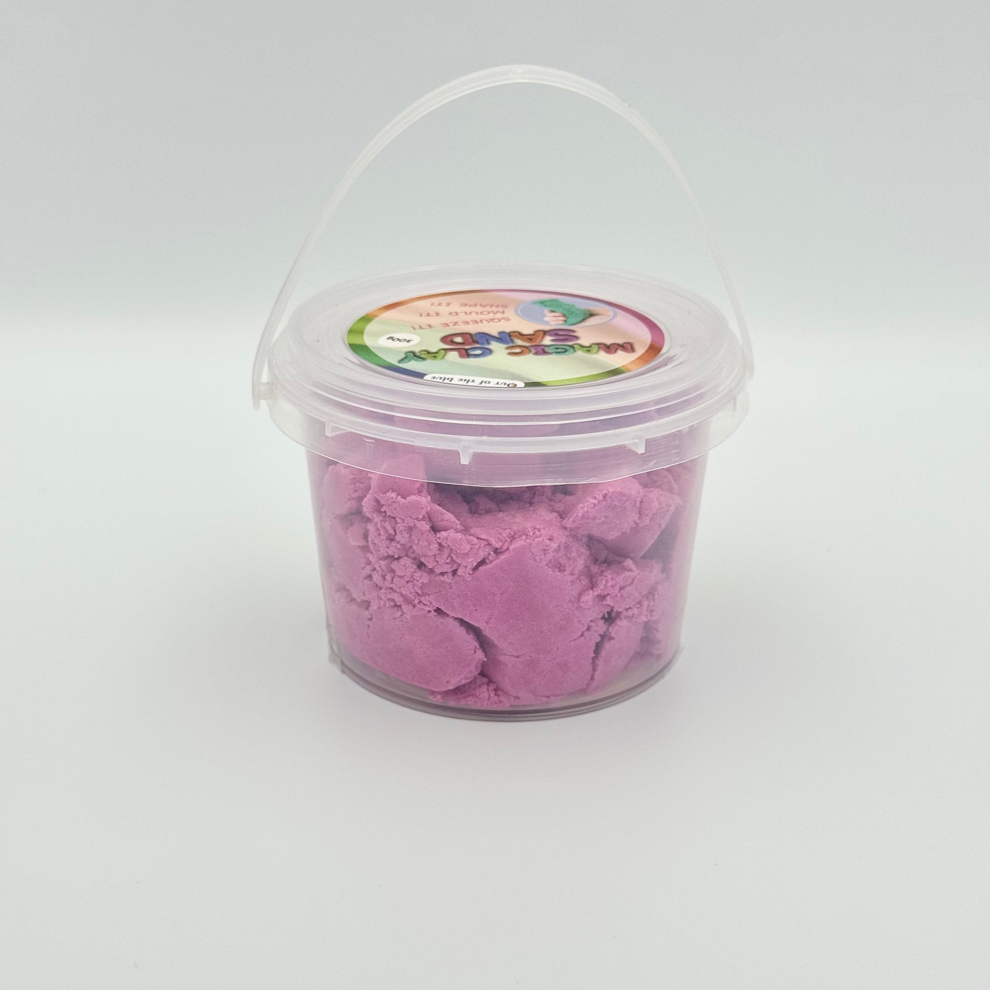 Transparenter Eimer gefüllt mit lila Magic Clay Knet-Sand – Modelliersand 300g