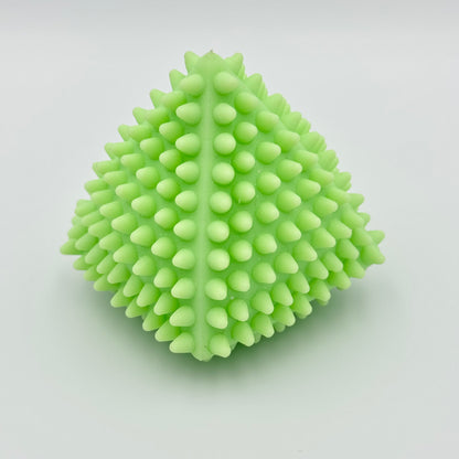 Hellgrüne Pyramide mit Noppen aus Silikon – Taktiles Squeezy Fidget Toy für Hände