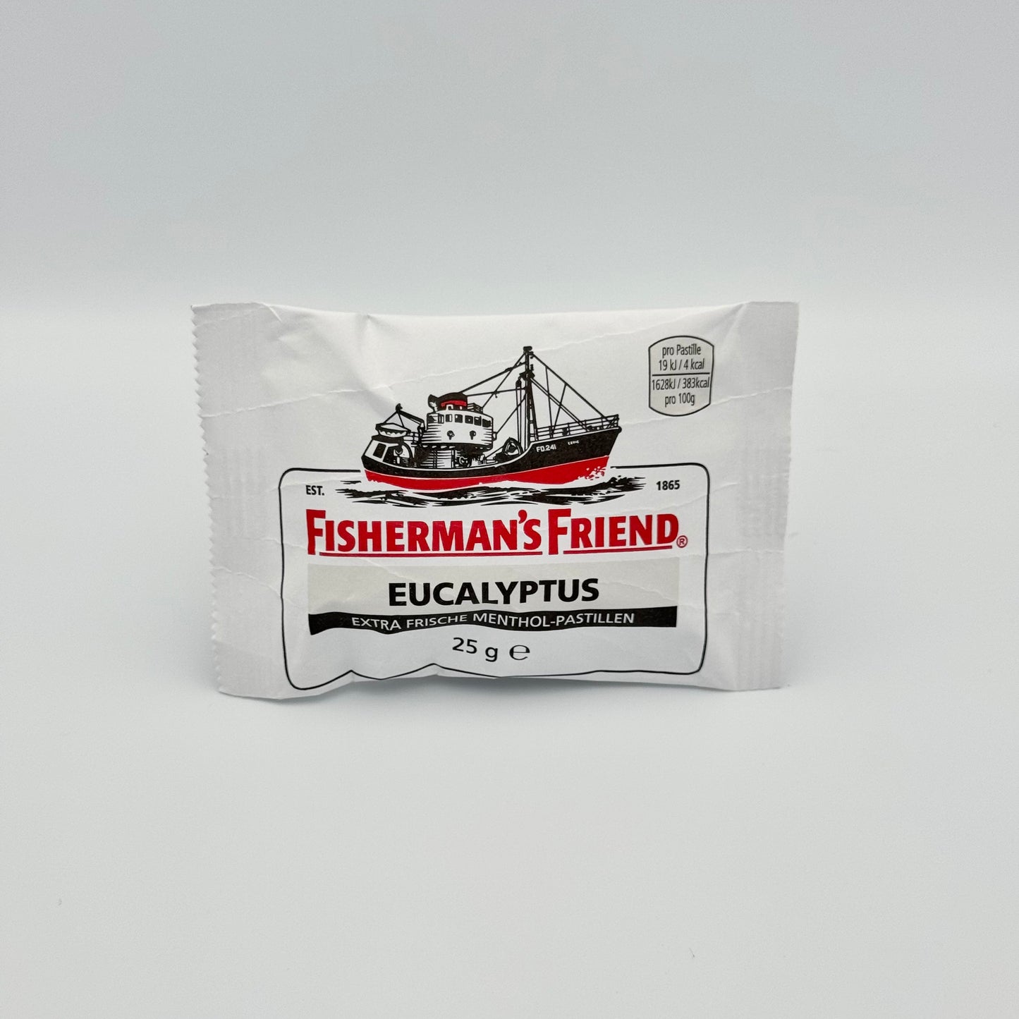 Eine Packung Fisherman's Friend Eucalyptus 25g – Extra frische Menthol-Pastillen Skill